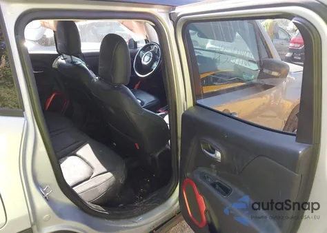 2017 Jeep Renegade Trailhawk 4X4 z USA, uszkodzony, nr VIN ZACCJBCB9HPF64156